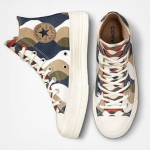 CONVERSE CHUCK TAYLOR ALL STAR PLATFORM TWISTED CLASSICS